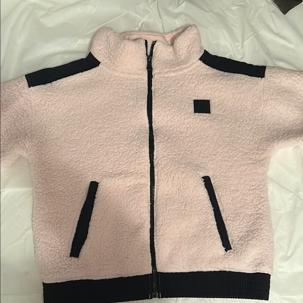 Under armour Fleece Jacket NEVER WORN!
